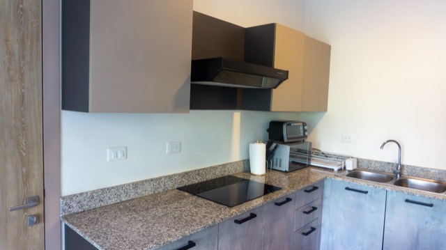 Cocina del apartamento L4-402